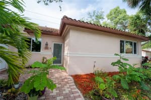 8580 NW 31st Ct, Sunrise, FL 33351, Sold 07/27/22