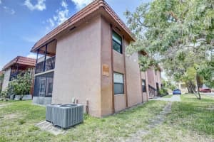 6480 W 27th Ct APT 11, Hialeah, FL 33016, Sold 07/20/22