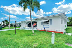 5804 NW 81st Ave, Tamarac, FL 33321, Sold 09/21/22
