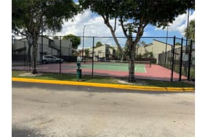 9990 NW 9th St Cir, Miami, FL 33172, Sold 09/06/22