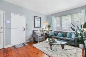 1052 Jefferson Ave APT 5, Miami Beach, FL 33139, Sold 07/22/22