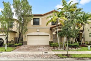 10032 NW 87th Terrace, Doral, FL 33178, Sold 08/22/22