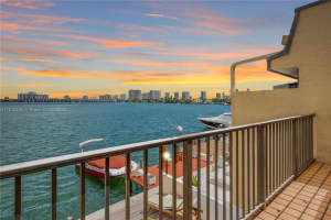 2757 NE 165th Terrace #28, North Miami Beach, FL 33160, Sold 07/12/22