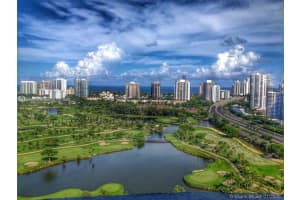 19501 W Country Club Dr APT 1901, Aventura, FL 33180, Sold 09/13/22