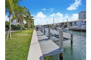 1980 NE 124th St, North Miami, FL 33181, Sold 08/05/22