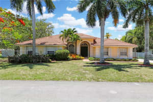 18440 SW 77th Ct, Cutler Bay, FL 33157, Sold 07/21/22