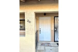 7932 W 29th Way #201, Hialeah, FL 33018, Sold 09/06/22