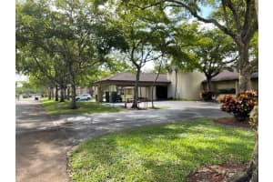 8120 SW 24th St APT 314, North Lauderdale, FL 33068, Sold 07/22/22