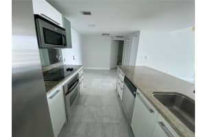 185 SW 7th St APT 4107, Miami, FL 33130, Sold 07/15/22