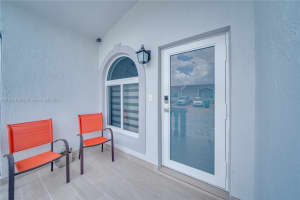 17248 NW 74th Pl, Hialeah, FL 33015, Sold 07/29/22