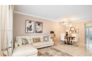 7211 W 24th Ave APT 2391, Hialeah, FL 33016, Sold 07/15/22
