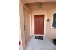 819 NW 208th Way, Pembroke Pines, FL 33029, Sold 08/03/22