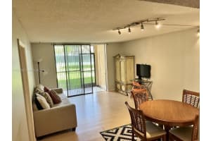 8045 SW 107th Ave APT 116, Miami, FL 33173, Sold 07/01/22