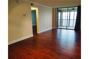 115 Lake Emerald Dr APT 205, Oakland Park, FL 33309, Sold 08/04/22