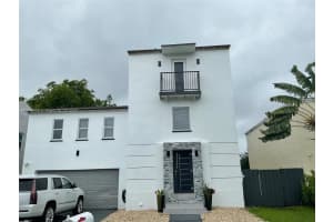 12100 SW 271st St, Homestead, FL 33032, Sold 09/06/22