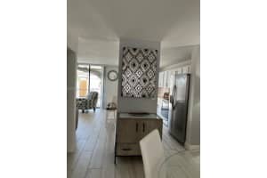 13133 SW 15th Ln, Miami, FL 33184, Sold 08/01/22