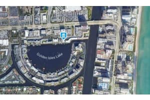 2420 Diana Dr, Hallandale Beach, FL 33009, Sold 08/15/22