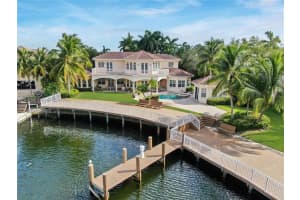 1290 Harbor Ct, Hollywood, FL 33019, Sold 09/01/22