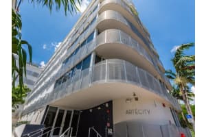 2155 Washington Ct, Miami Beach, FL 33139, Sold 12/20/22