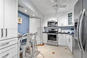 9273 Collins Ave APT 206, Surfside, FL 33154, Sold 08/03/22