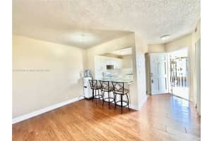 1750 W 46th St APT 410, Hialeah, FL 33012, Sold 08/03/22
