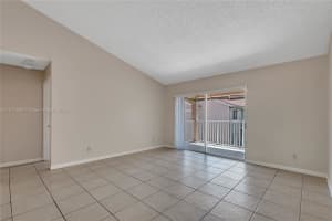 10521 SW 158th Ct APT 304, Miami, FL 33196, Sold 07/11/22