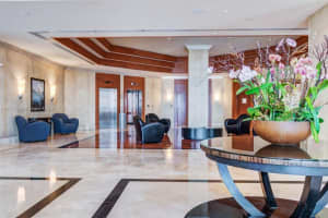 7900 Harbor Island Dr APT 811, North Bay Village, FL 33141, Sold 08/01/22