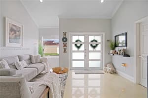 12014 NW 91st Pl #205, Hialeah Gardens, FL 33018, Sold 07/29/22