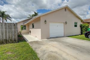 9808 SW 57th St, Cooper City, FL 33328, Sold 12/15/22