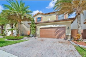 8750 NW 99th Path, Doral, FL 33178, Sold 08/15/22