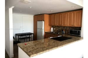 1301 NE Miami Gardens Dr #213w, Miami, FL 33179, Sold 10/21/22