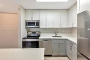 9711 Hammocks Blvd APT 107, Miami, FL 33196, Sold 08/01/22