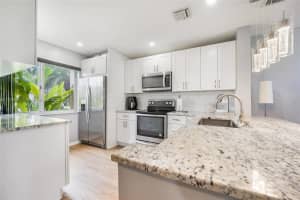 744 NW 208th Dr, Pembroke Pines, FL 33029, Sold 07/22/22