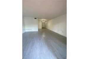 9375 Fontainebleau Blvd APT L105, Miami, FL 33172, Sold 07/08/22