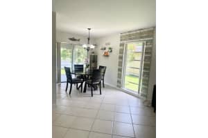 7208 NW 64th St, Tamarac, FL 33321, Sold 07/25/22