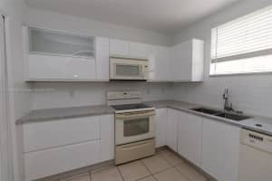 8091 W 36th Ave APT 6, Hialeah, FL 33018, Sold 08/18/22
