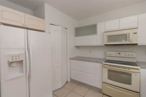 8091 W 36th Ave APT 6, Hialeah, FL 33018, Sold 08/18/22