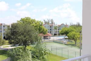 8240 SW 210th St APT 303, Cutler Bay, FL 33189, Sold 08/04/22