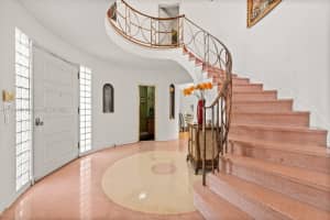 801 NE 74th St, Miami, FL 33138, Sold 08/17/23