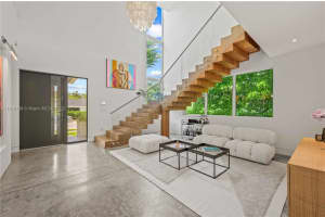 867 NE 76th St, Miami, FL 33138, Sold 10/25/22