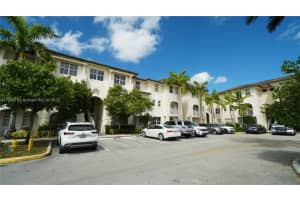 11605 NW 89th St APT 108, Doral, FL 33178, Sold 08/03/22