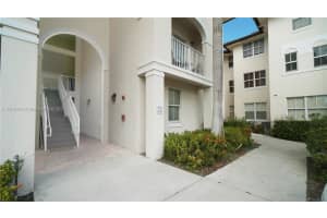 11605 NW 89th St APT 108, Doral, FL 33178, Sold 08/03/22