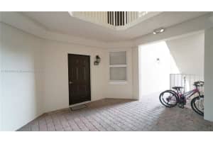11605 NW 89th St APT 108, Doral, FL 33178, Sold 08/03/22