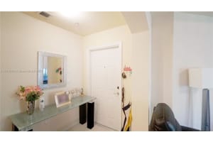11605 NW 89th St APT 108, Doral, FL 33178, Sold 08/03/22