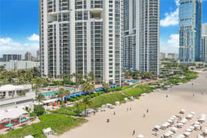 18101 Collins Ave APT 4204, Sunny Isles Beach, FL 33160, Sold 06/30/22