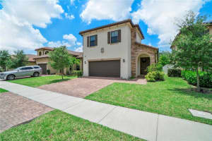 5017 NW 51st Ter, Lauderdale Lakes, FL 33319, Sold 09/30/22