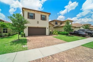5017 NW 51st Ter, Lauderdale Lakes, FL 33319, Sold 09/30/22