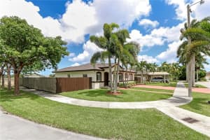 709 SE 14th Pl, Homestead, FL 33033, Sold 08/11/22