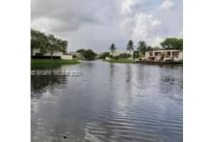 7613 SW 105th Ave, Miami, FL 33173, Sold 10/20/22