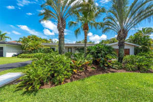 1380 Campamento Ave, Coral Gables, FL 33156, Sold 09/15/22